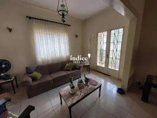 Casa / Sobrado para Locação em Ribeirão Preto/SP Centro 3 Quartos