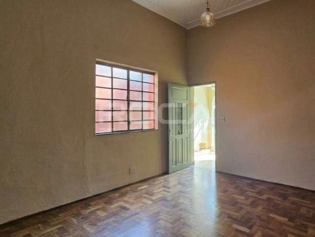 Casa / Sobrado para Locação em Ribeirão Preto/SP Centro 3 Quartos