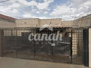 Casa / Sobrado para Locação em Ribeirão Preto/SP Centro 3 Quartos