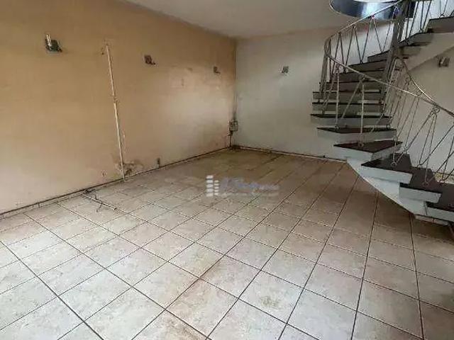 Casa / Sobrado para Locação em Ribeirão Preto/SP Centro 2 Quartos