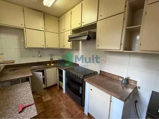 Casa / Sobrado para Locação em Ribeirão Preto/SP Centro 4 Quartos