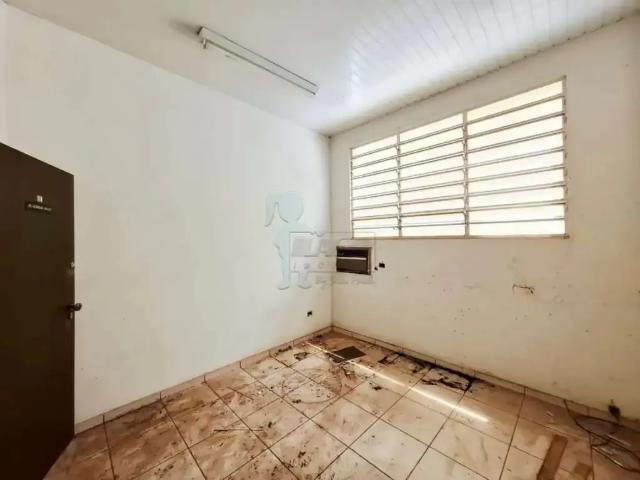 Casa / Sobrado para Locação em Ribeirão Preto/SP Centro 4 Quartos