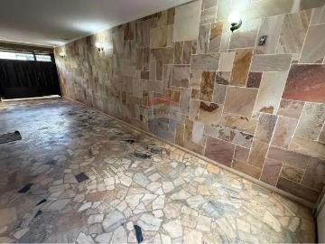 Casa / Sobrado para Locação em Ribeirão Preto/SP Centro 4 Quartos