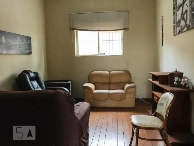 Casa / Sobrado para Locação em Ribeirão Preto/SP Centro 5 Quartos
