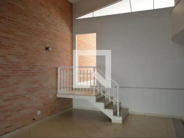 Casa / Sobrado para Locação em Ribeirão Preto/SP City Ribeirão 3 Quartos