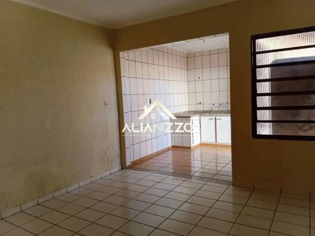 Casa / Sobrado para Locação em Ribeirão Preto/SP Jardim Irajá 3 Quartos