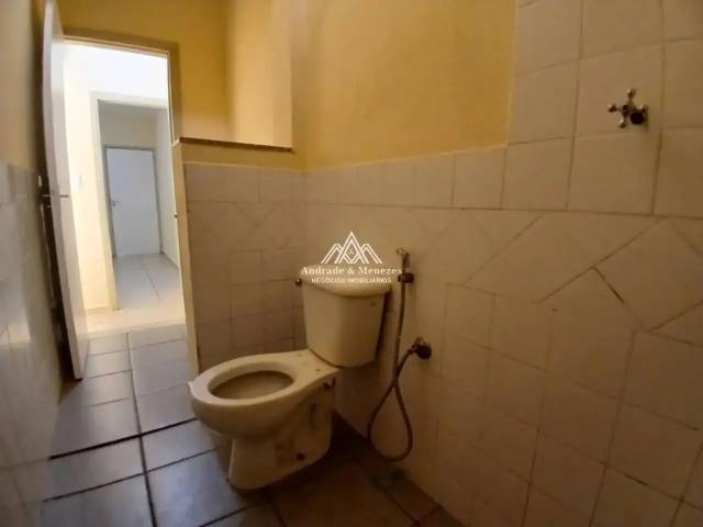 Casa / Sobrado para Locação em Ribeirão Preto/SP Jardim Irajá 2 Quartos