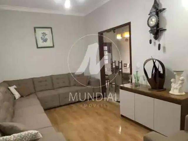 Casa / Sobrado para Locação em Ribeirão Preto/SP Jardim Itaú 3 Quartos
