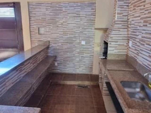 Casa / Sobrado para Locação em Ribeirão Preto/SP Jardim Ouro Branco 3 Quartos