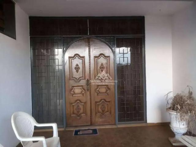 Casa / Sobrado para Locação em Ribeirão Preto/SP Jardim Macedo 7 Quartos