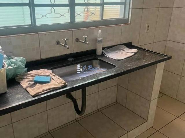 Casa / Sobrado para Locação em Ribeirão Preto/SP Jardim Maria Goretti 2 Quartos