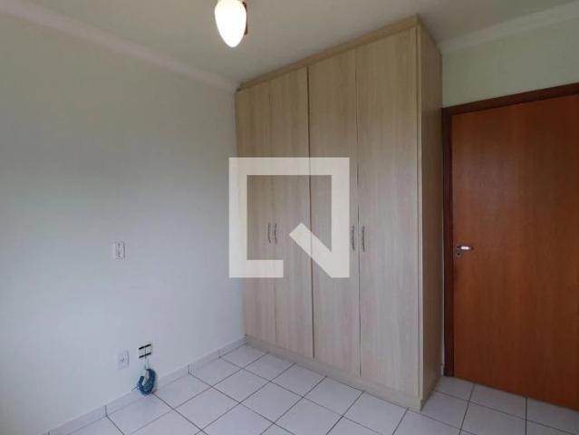 Casa / Sobrado para Locação em Ribeirão Preto/SP Jardim São José 3 Quartos