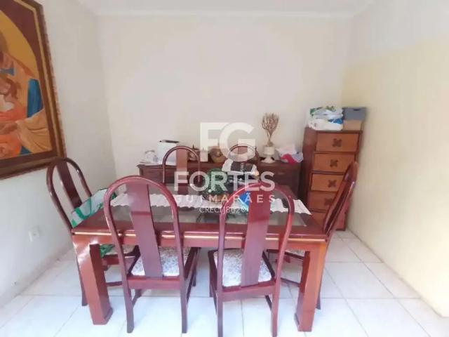 Casa / Sobrado para Locação em Ribeirão Preto/SP Jardim São Luiz 3 Quartos