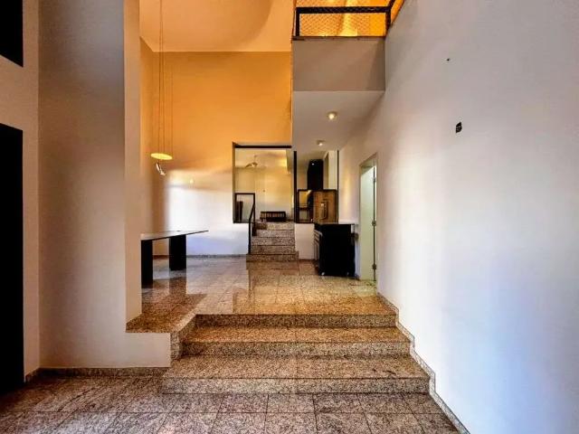 Casa / Sobrado para Locação em Ribeirão Preto/SP Jardim Santa Ângela 4 Quartos