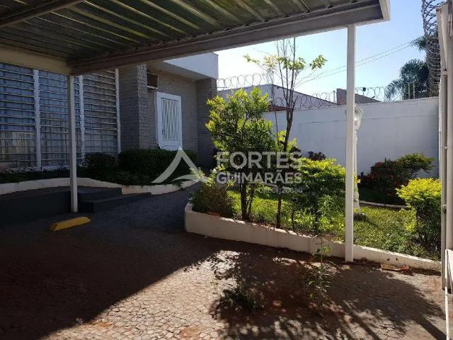 Casa / Sobrado para Locação em Ribeirão Preto/SP Jardim Sumaré 3 Quartos