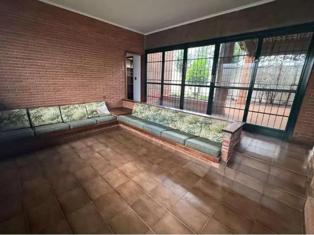 Casa / Sobrado para Locação em Ribeirão Preto/SP Jardim Sumaré 4 Quartos