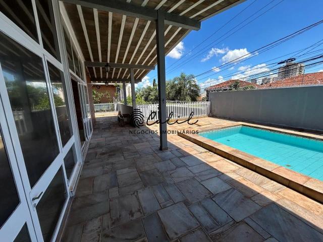 Casa / Sobrado para Locação em Ribeirão Preto/SP Jardim Sumaré 6 Quartos