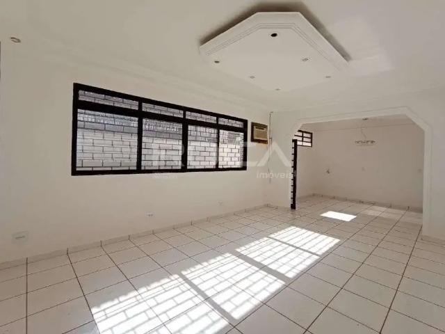 Casa / Sobrado para Locação em Ribeirão Preto/SP Jardim Paulista 3 Quartos