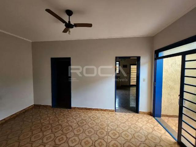 Casa / Sobrado para Locação em Ribeirão Preto/SP Jardim Paulista 5 Quartos