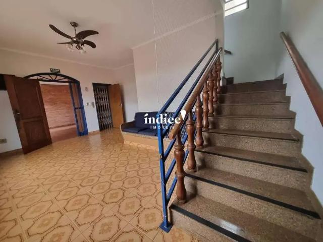 Casa / Sobrado para Locação em Ribeirão Preto/SP Jardim Paulista 5 Quartos