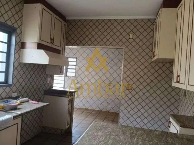 Casa / Sobrado para Locação em Ribeirão Preto/SP Jardim Paulista 6 Quartos