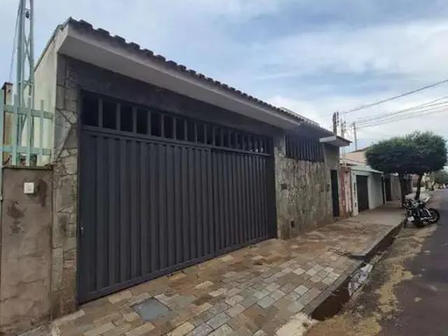Casa / Sobrado para Locação em Ribeirão Preto/SP Jardim Paulistano 4 Quartos