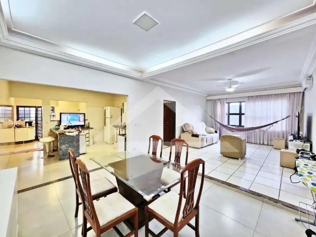 Casa / Sobrado para Locação em Ribeirão Preto/SP Parque Anhangüera 3 Quartos