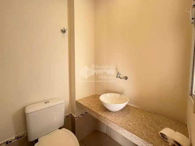 Casa / Sobrado para Locação em Ribeirão Preto/SP Parque dos Lagos 3 Quartos