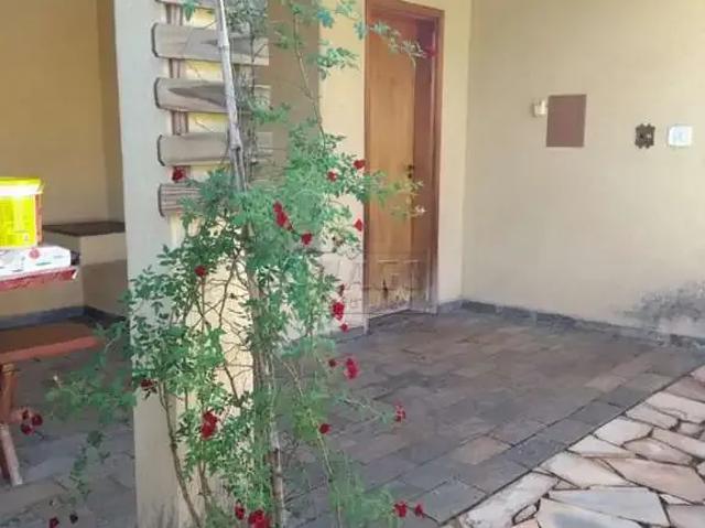 Casa / Sobrado para Locação em Ribeirão Preto/SP Parque Industrial Lagoinha 4 Quartos