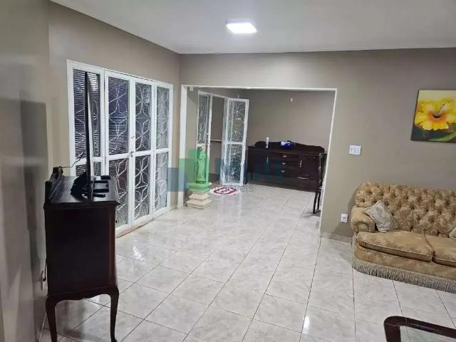Casa / Sobrado para Locação em Ribeirão Preto/SP Parque Industrial Lagoinha 3 Quartos