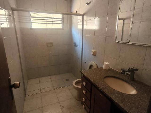 Casa / Sobrado para Locação em Ribeirão Preto/SP Quintino Facci II 3 Quartos
