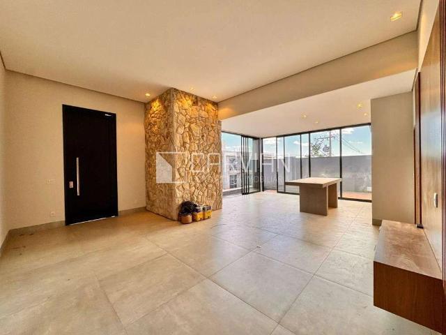 Casa / Sobrado para Locação em Ribeirão Preto/SP Residencial Alto do Castelo 3 Quartos