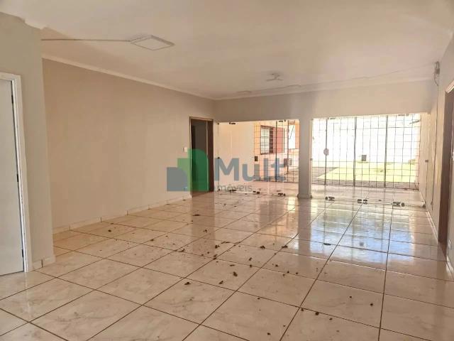 Casa / Sobrado para Locação em Ribeirão Preto/SP Ribeirânia 3 Quartos