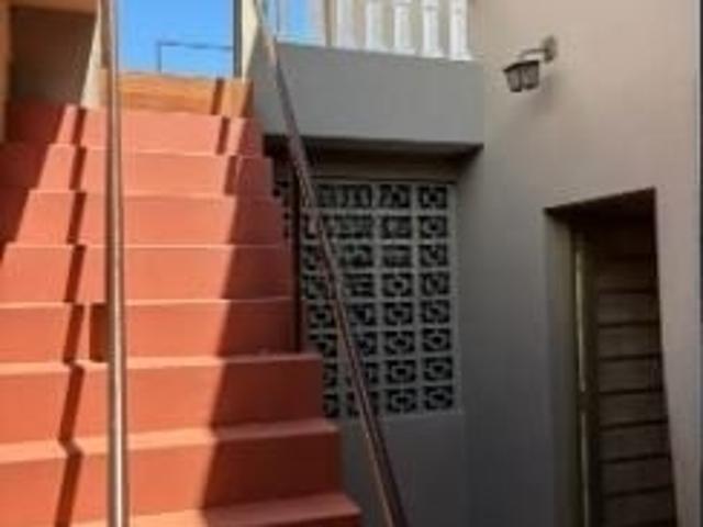 Casa / Sobrado para Locação em Ribeirão Preto/SP Sumarezinho 4 Quartos