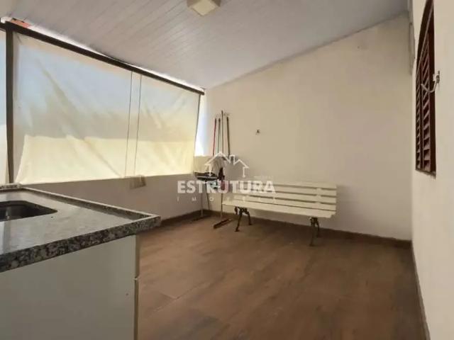 Casa / Sobrado para Locação em Rio Claro/SP Centro 2 Quartos