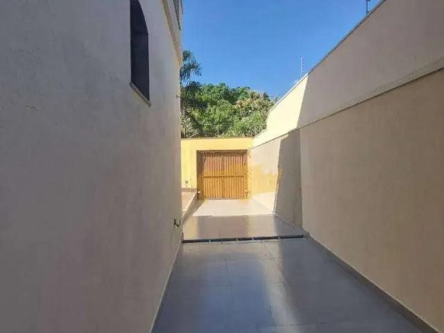 Casa / Sobrado para Locação em Rio Claro/SP Cidade Jardim 3 Quartos