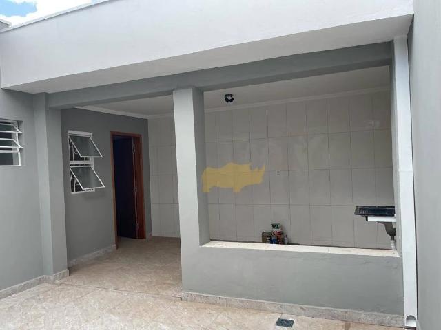 Casa / Sobrado para Locação em Rio Claro/SP Parque Residencial Brasília 4 Quartos