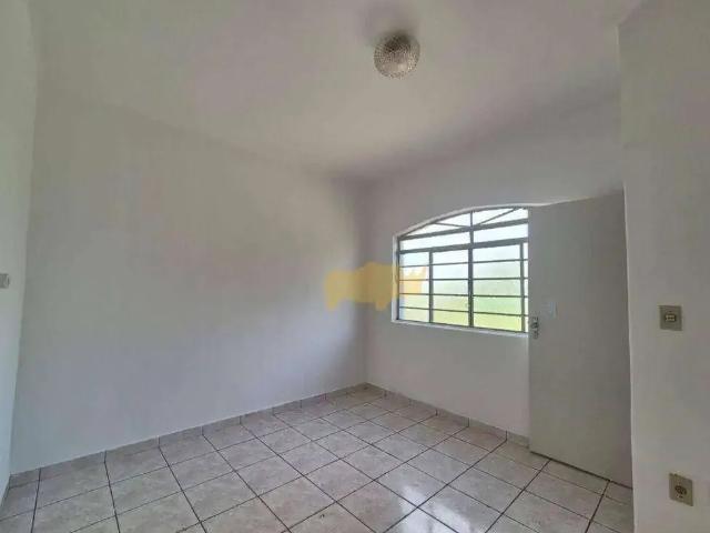 Casa / Sobrado para Locação em Rio Claro/SP Vila Alemã 2 Quartos