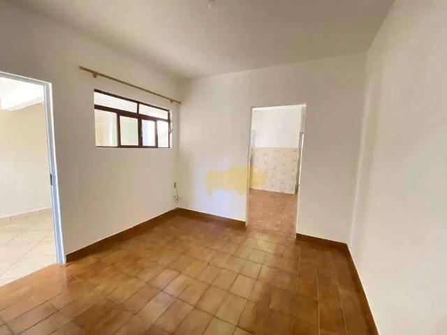 Casa / Sobrado para Locação em Rio Claro/SP Vila Nova 2 Quartos