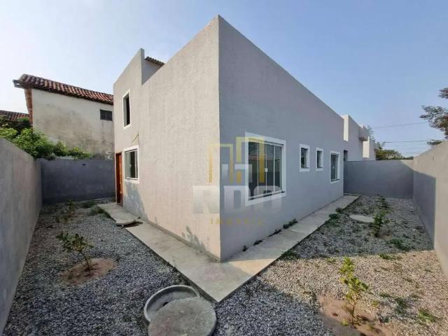Casa / Sobrado para Locação em Rio das Ostras/RJ Terra Firme 2 Quartos