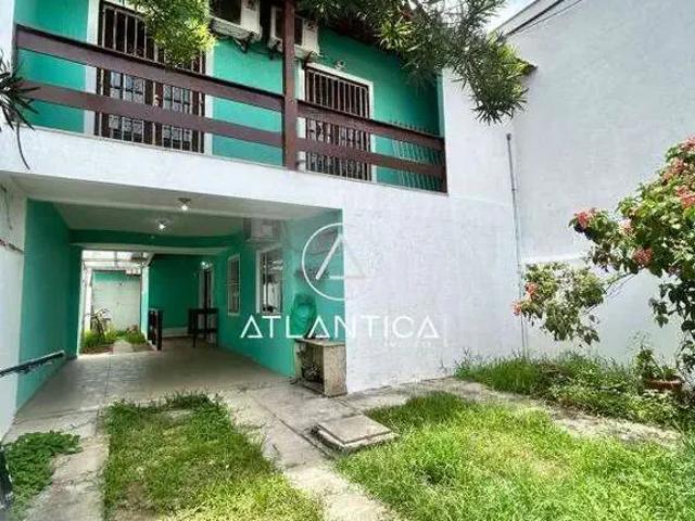 Casa / Sobrado para Locação em Rio das Ostras/RJ Village Rio das Ostras 4 Quartos