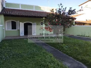 Casa / Sobrado para Locação em Rio das Ostras/RJ Centro 3 Quartos