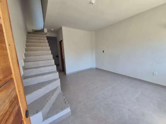 Casa / Sobrado para Locação em Rio das Ostras/RJ Cidade Praiana 2 Quartos