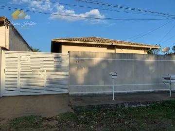 Casa / Sobrado para Locação em Rio das Ostras/RJ Condomínio Porto Seguro 2 Quartos