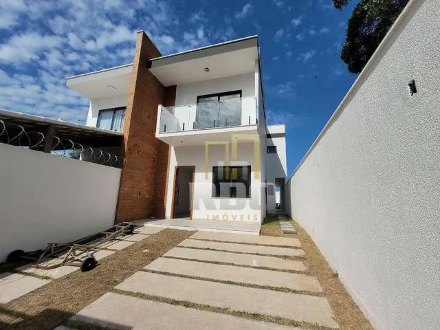 Casa / Sobrado para Locação em Rio das Ostras/RJ Costazul 4 Quartos