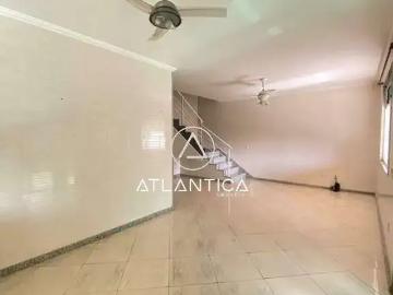 Casa / Sobrado para Locação em Rio das Ostras/RJ Costazul 5 Quartos