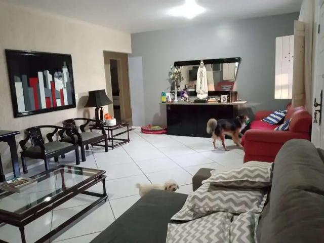 Casa / Sobrado para Locação em Rio das Ostras/RJ Novo Rio das Ostras 6 Quartos
