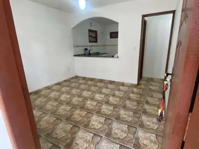 Casa / Sobrado para Locação em Rio das Ostras/RJ Recreio 3 Quartos