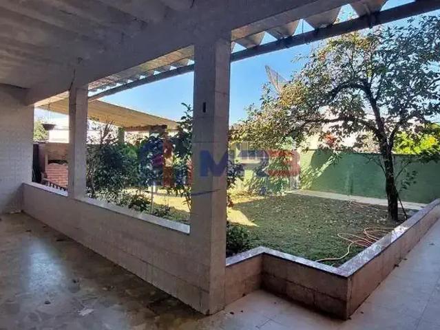 Casa / Sobrado para Locação em Rio de Janeiro/RJ Tanque 4 Quartos