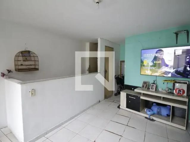 Casa / Sobrado para Locação em Rio de Janeiro/RJ Taquara 2 Quartos